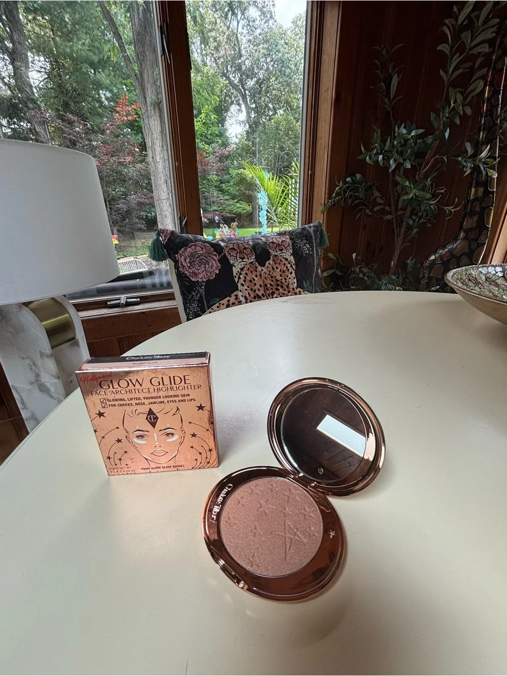 Charlotte Tilbury Glow Glide Face Architect Highlighter - Rose Gold Shimmer